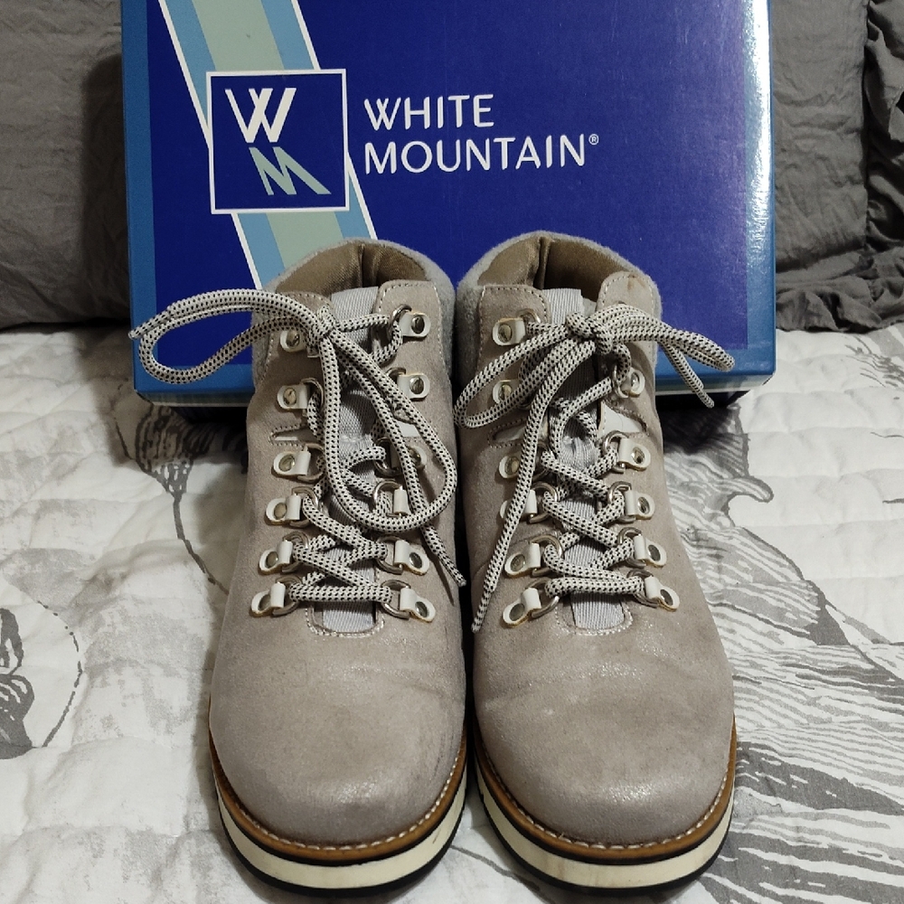White Mountain Sparkly Light Gray Hiking Boots